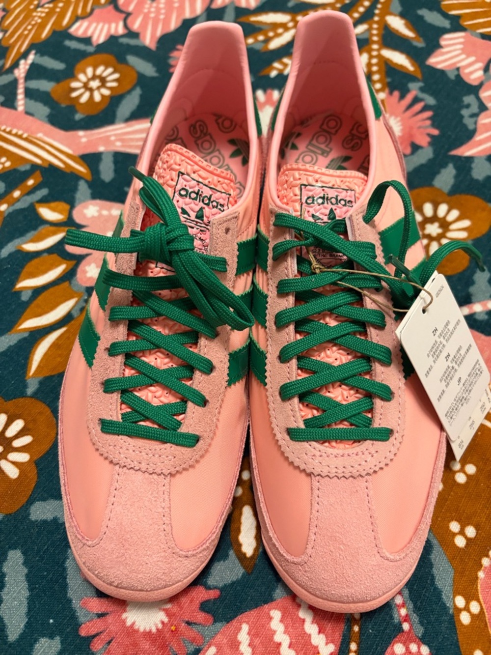 adidas Pink Sneakers with Green Stripes and Laces - Picture 4 of 5